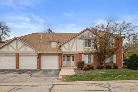 5816 Wolf Rd #3B, Western Springs, IL 60558