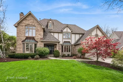 Exterior - 1181 Midwest Ln, Wheaton, IL 60189 photo 3 of 7