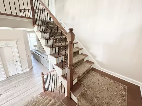 Entry Way - 6 N707 Brookhaven Ln, Saint Charles, IL 60175 photo 8 of 14