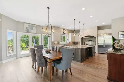 Dining - 6 N707 Brookhaven Ln, Saint Charles, IL 60175 photo 3 of 3