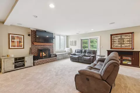 Other - 6 N707 Brookhaven Ln, Saint Charles, IL 60175 photo 7 of 13