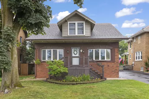106 S Grace St, Lombard, IL 60148