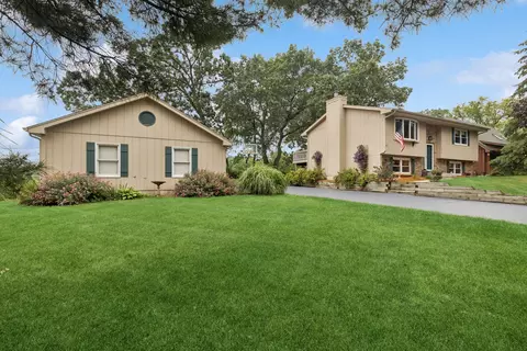 2619 Baldwin Rd, Mchenry, IL 60050 photo 2