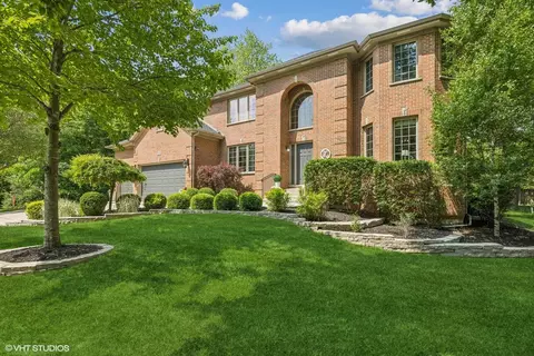 8736 Shade Tree Cir, Village Of Lakewood, IL 60014