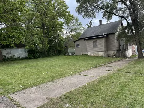 208 E Birch St, Kankakee, IL 60901 photo 3