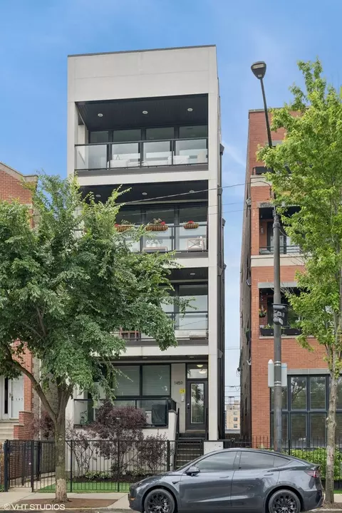 1459 W Grand Ave #2, Chicago, IL 60642