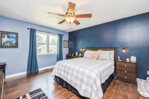 5705 Cobblestone Trl, Mchenry, IL 60050 photo 8
