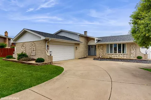 15233 Lawrence Ct, Orland Park, IL 60462