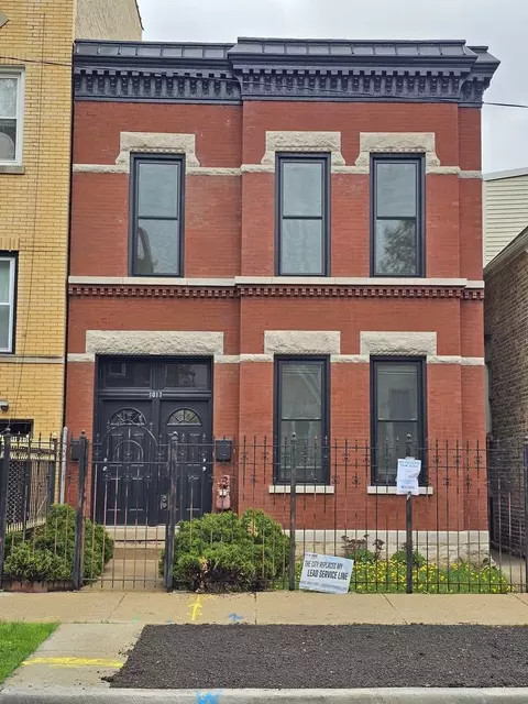 1017 N Francisco Ave, Chicago, IL 60622