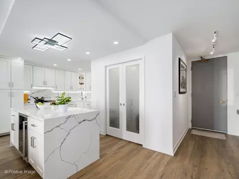 400 E Randolph St #3225, Chicago, IL 60601 photo 9