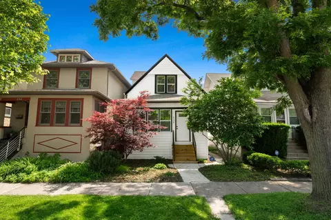 638 S Cuyler Ave, Oak Park, IL 60304
