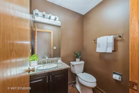 Bath - 1775 Lakeview Dr #D, Wheeling, IL 60090 photo 1 of 3