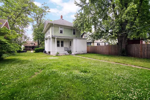Exterior - 866 S Evergreen Ave, Kankakee, IL 60901 photo 6 of 6