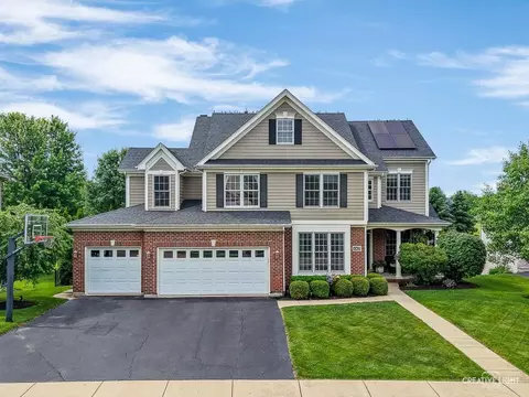 40 E W379 E Laura Ingalls Wilder Rd, Saint Charles, IL 60175