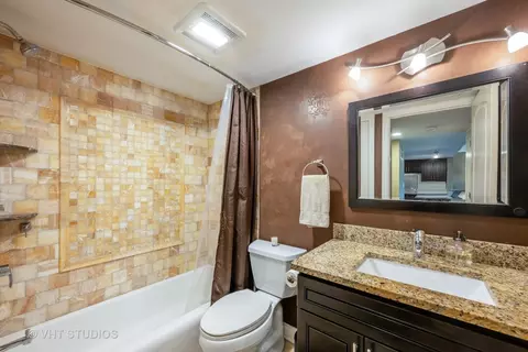 100 Deborah Ln #B23, Wheeling, IL 60090 photo 9