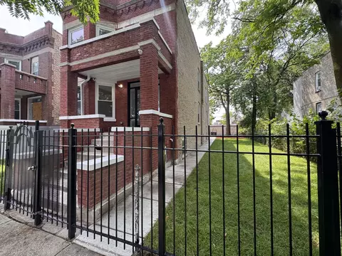 522 N Hamlin Ave, Chicago, IL 60624