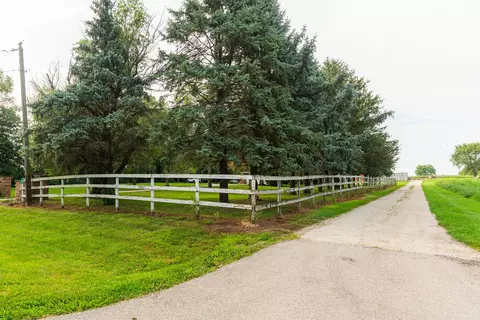 Exterior - 17751 Scott Rd, Hinckley, IL 60520 photo 16 of 17