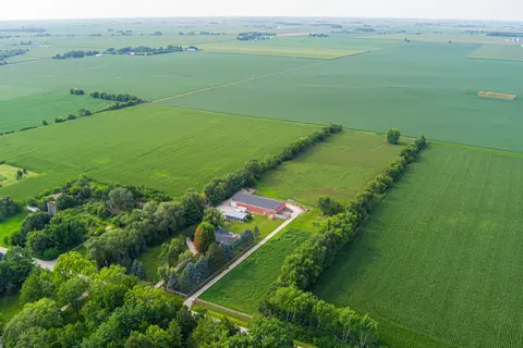 View/Area - 17751 Scott Rd, Hinckley, IL 60520 photo 4 of 8