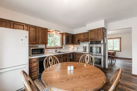 Kitchen - 17751 Scott Rd, Hinckley, IL 60520 photo 3 of 6