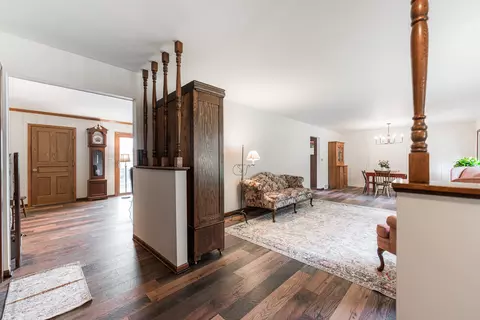 Entry Way - 17751 Scott Rd, Hinckley, IL 60520 photo 1 of 5