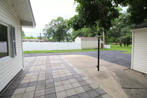 Exterior - 1225 Justine Dr, Kankakee, IL 60901 photo 7 of 7