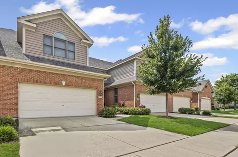 3733 King George Ln, Saint Charles, IL 60174