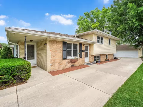 5245 137th Pl, Crestwood, IL 60418 photo 3