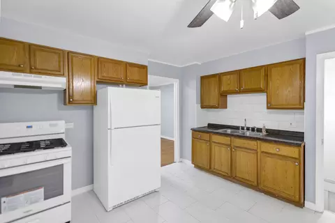 1205 N Irving Ave, Berkeley, IL 60163 photo 8
