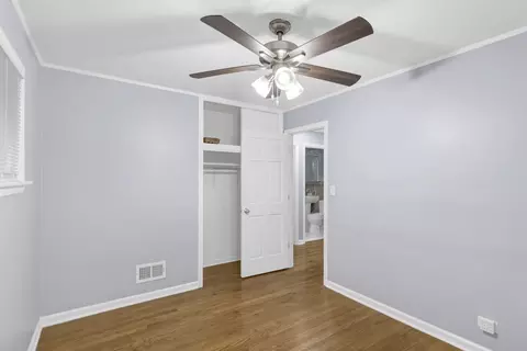 1205 N Irving Ave, Berkeley, IL 60163 photo 14