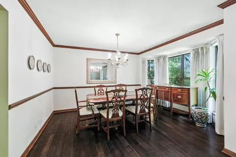 Dining - 613 White Oak Ln, Bartlett, IL 60103 photo 2 of 2