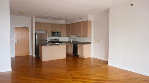 Living - 41 E 8th St #1702, Chicago, IL 60605 photo 5 of 7