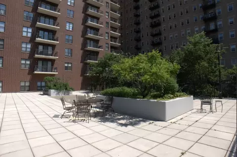 Exterior - 41 E 8th St #1702, Chicago, IL 60605 photo 4 of 4
