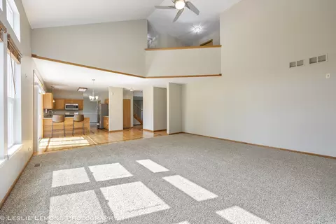 13141 Cinnamon Cir, Plainfield, IL 60585 photo 18
