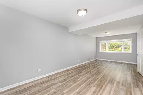 Living - 1320 Jefferson Rd, Hoffman Estates, IL 60169 photo 7 of 7