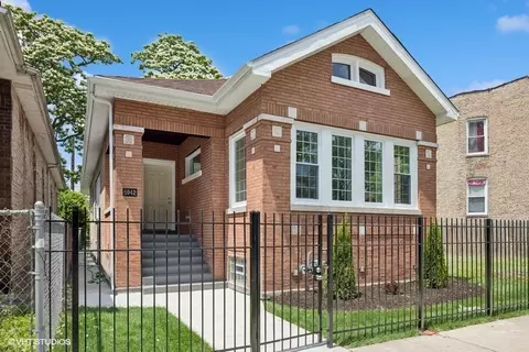 5942 S Emerald Ave, Chicago, IL 60621