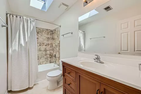 201 S Wulff St, Cary, IL 60013 photo 14