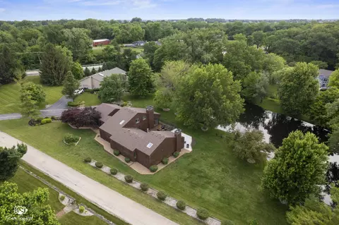 1886 N Springview Dr, Kankakee, IL 60901 photo 5