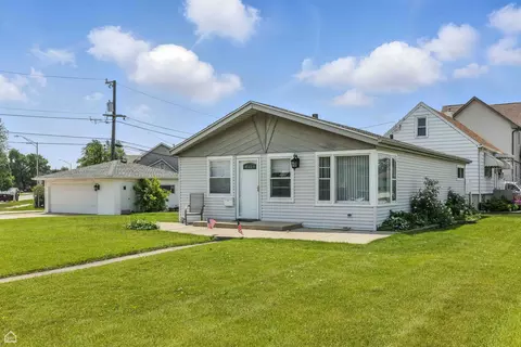 5301 State Rd, Burbank, IL 60459