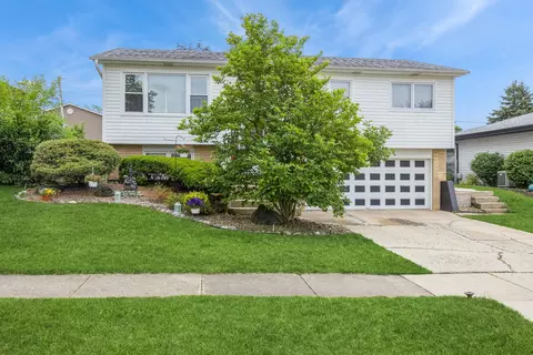 6405 163rd Pl, Tinley Park, IL 60477