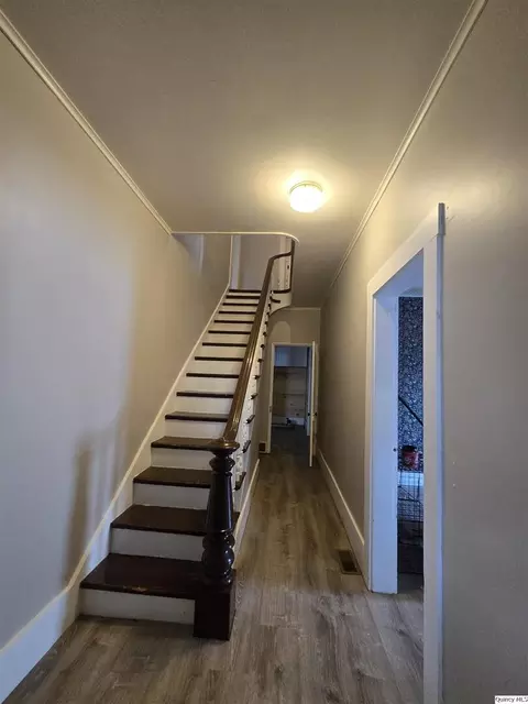 Entry Way - 112 N Walnut, Versailles, IL 62378 photo 1 of 1