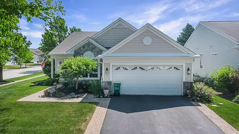 11642 Sunderlin Dr, Huntley, IL 60142