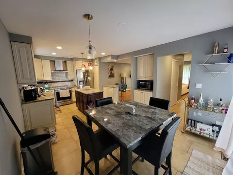 Kitchen - 310 Partridge Ln, Wheeling, IL 60090 photo 1 of 6