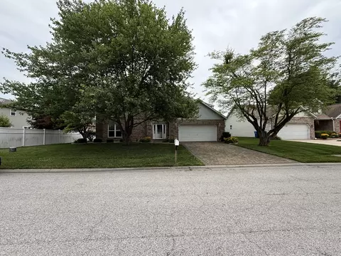3908 Whitfield Dr, Swansea, IL 62226