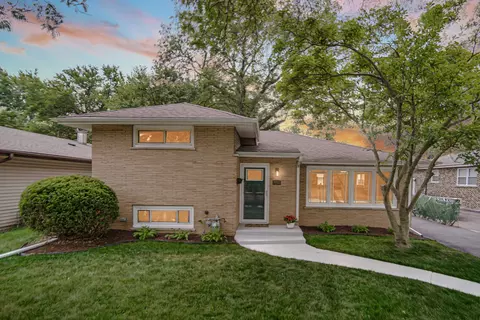 Exterior - 3115 172nd St, Hazel Crest, IL 60429 photo 6 of 6