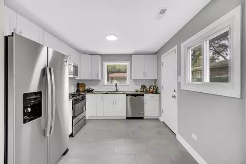 Kitchen - 3115 172nd St, Hazel Crest, IL 60429 photo 1 of 3