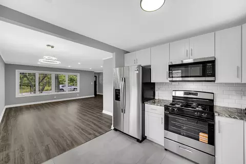 Kitchen - 3115 172nd St, Hazel Crest, IL 60429 photo 3 of 3
