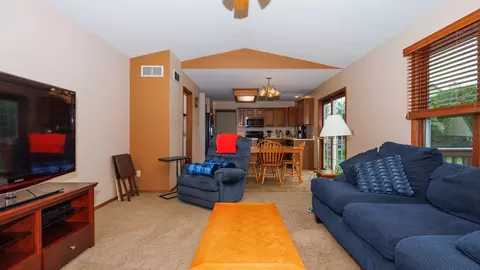 410 Wildberry Dr, Normal, IL 61761 photo 11