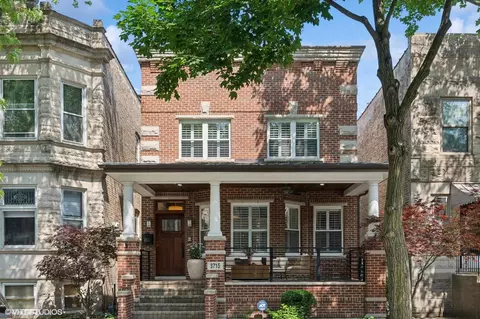3715 N Wayne Ave, Chicago, IL 60613