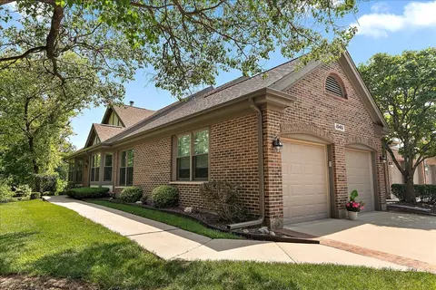 10401 Lismore Ct, Orland Park, IL 60462