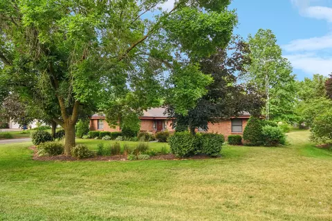 Exterior - 3560 Primrose Ln, Morris, IL 60450 photo 7 of 16